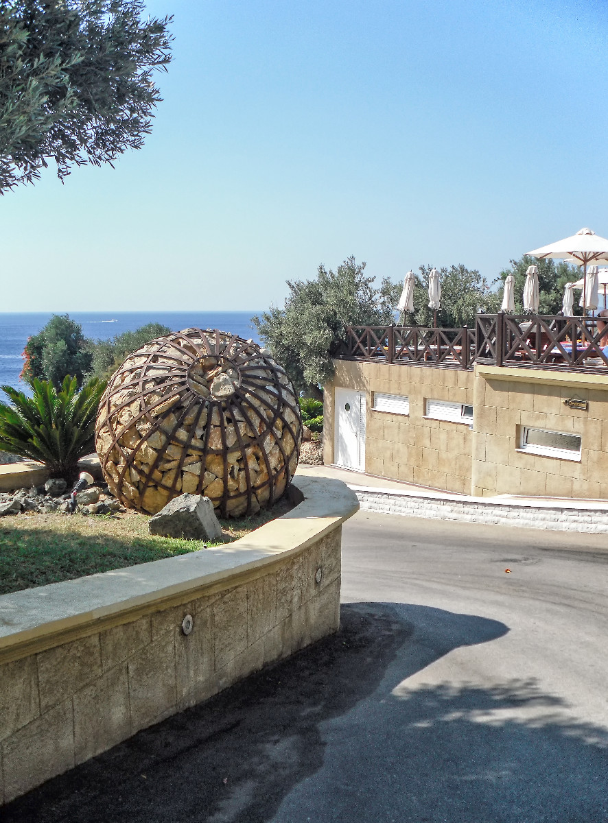 Hotel Kalithea Horizon Royal (Rhodos) - Weg hinab zum Strand