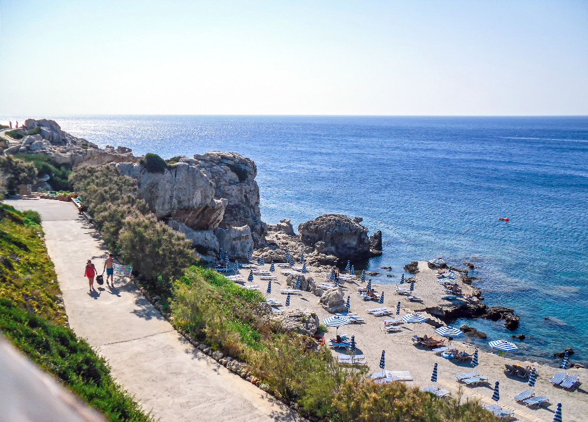 Hotel Kalithea Horizon Royal (Rhodos) - Weg hinab zum Strand