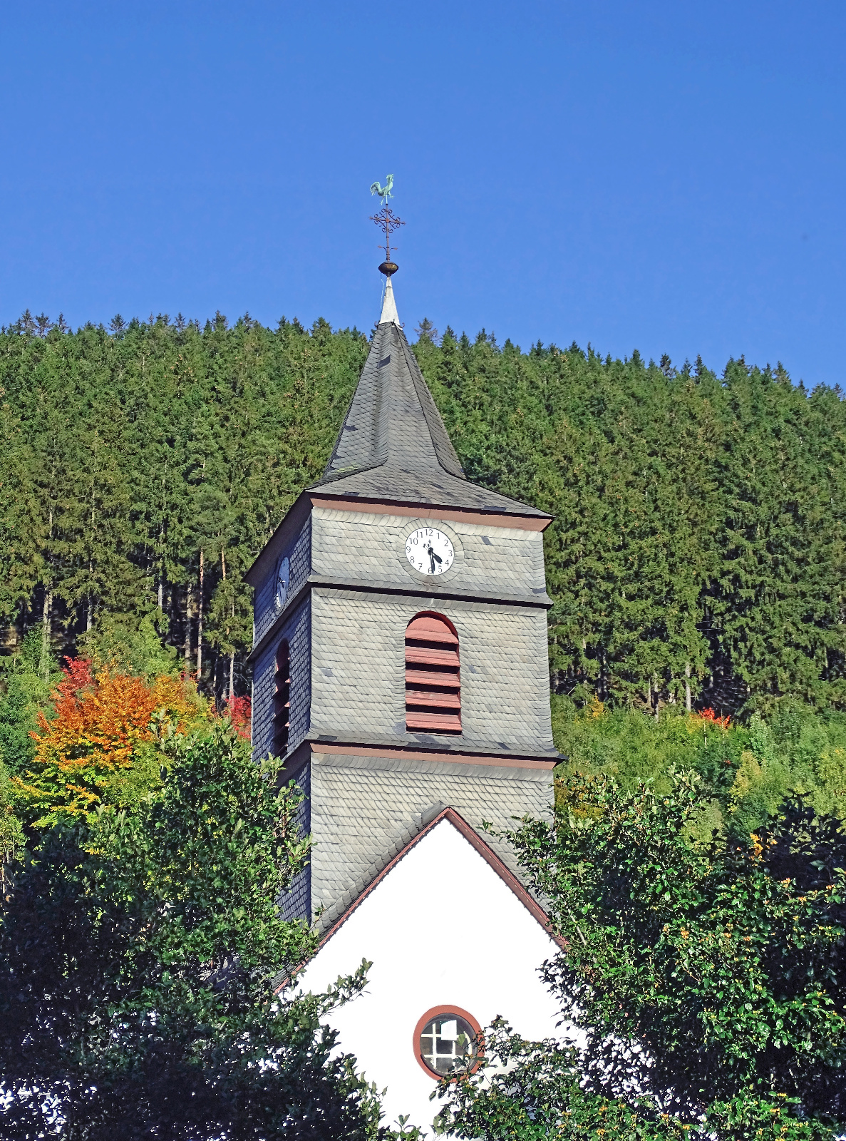 Turm einer ehemaligen Kirche in Willingen (Sauerland)
