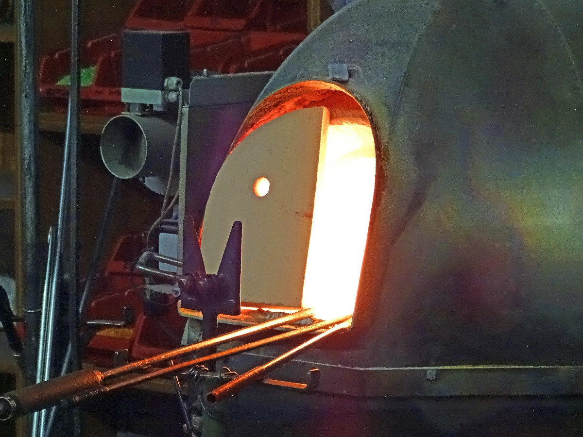 Glasschmelzofen in der Glasmanufaktur Willingen (Sauerland)