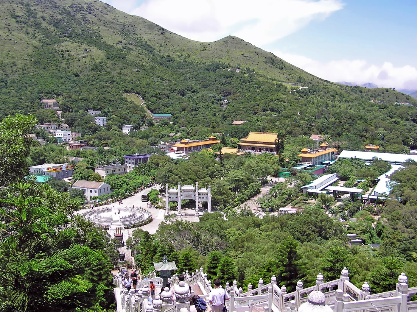 Po Lin Kloster auf Lantau: Ein spirituelles Juwel in Hongkong