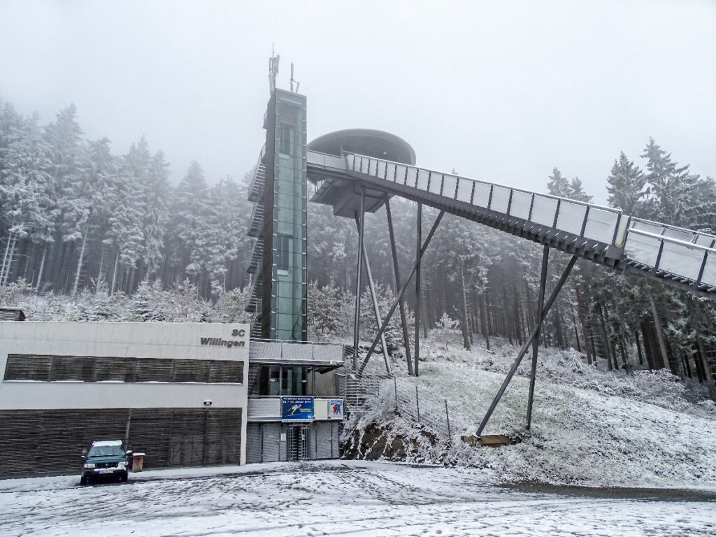 Anlaufturm der Mühlenkopfschanze in Willingen (Sauerland)