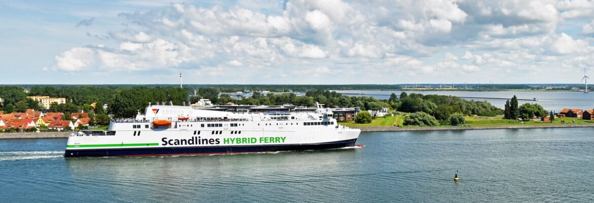 Scandlines: BERLIN (IMO: 9587855)