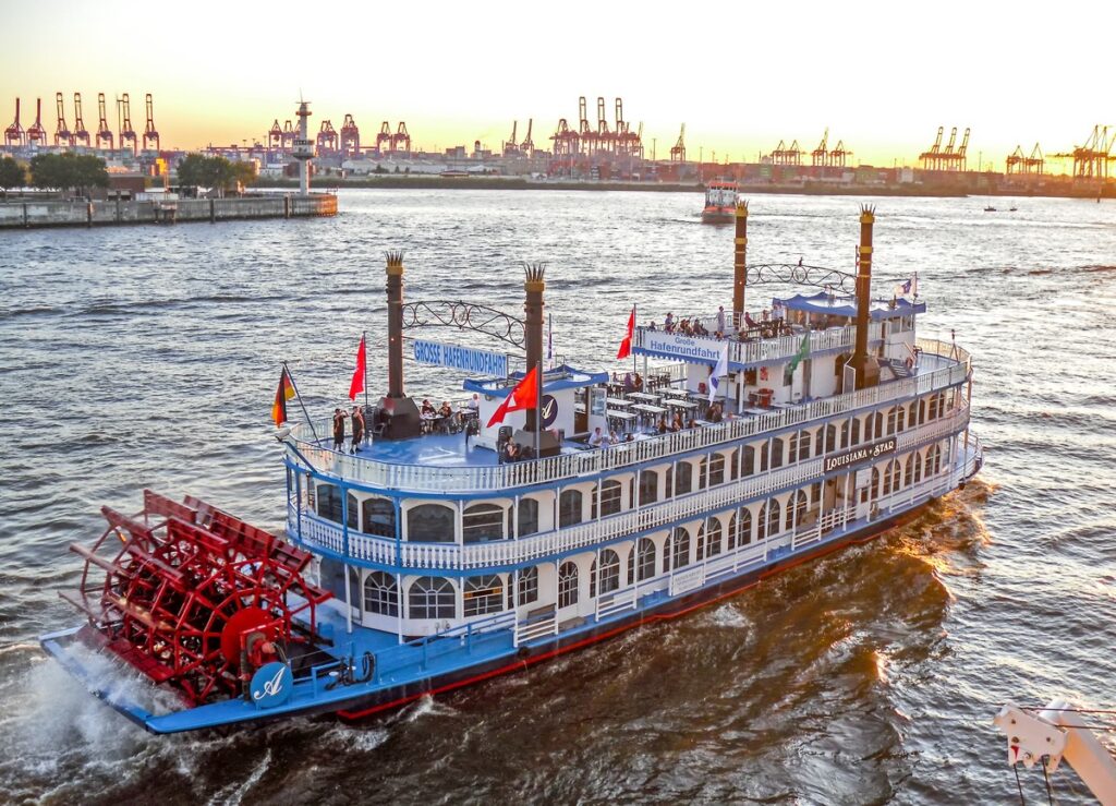 Schauffelradschiff der Rainer Abicht Elbreederei, Hamburg