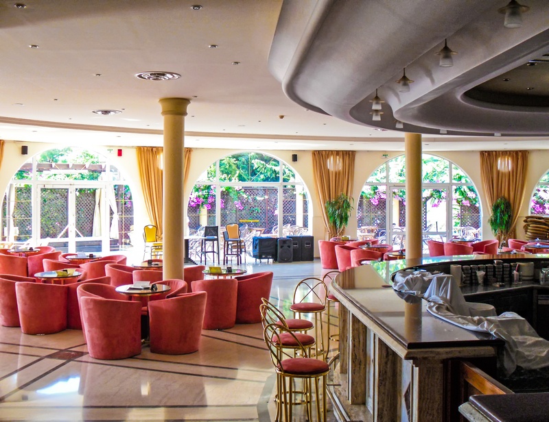 Hotel Kalithea Mare Palace (Rhodos) - Bar "Kalithea" im Hauptgebäude