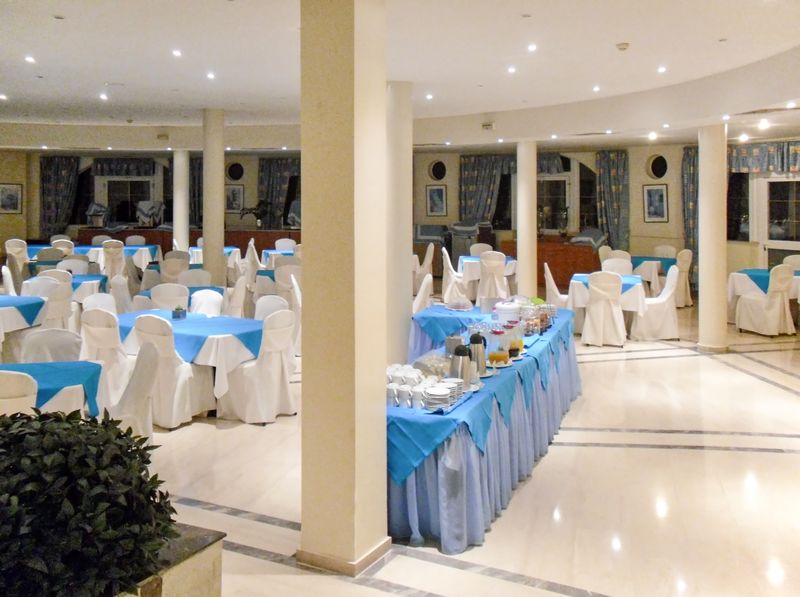 Hotel Kalithea Mare Palace (Rhodos) - Buffet im Ballsaal
