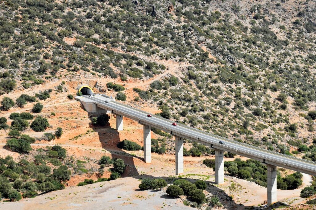 Brücke der Europastraße 75 (E75) auf Kreta